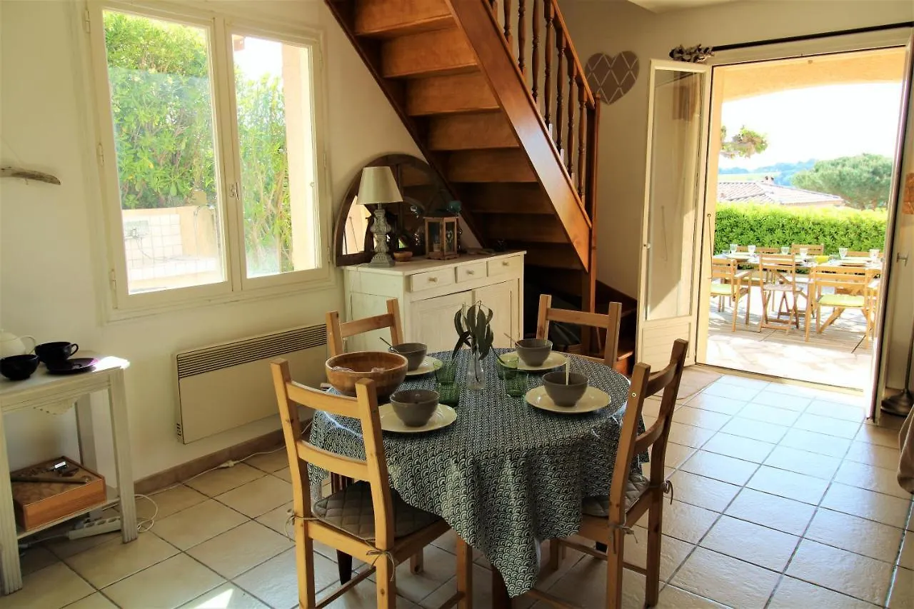 בית נופש לה קרואה-ואלמר Loue Maison 3 Chambres - 6 Couchages - Proche De La Plage